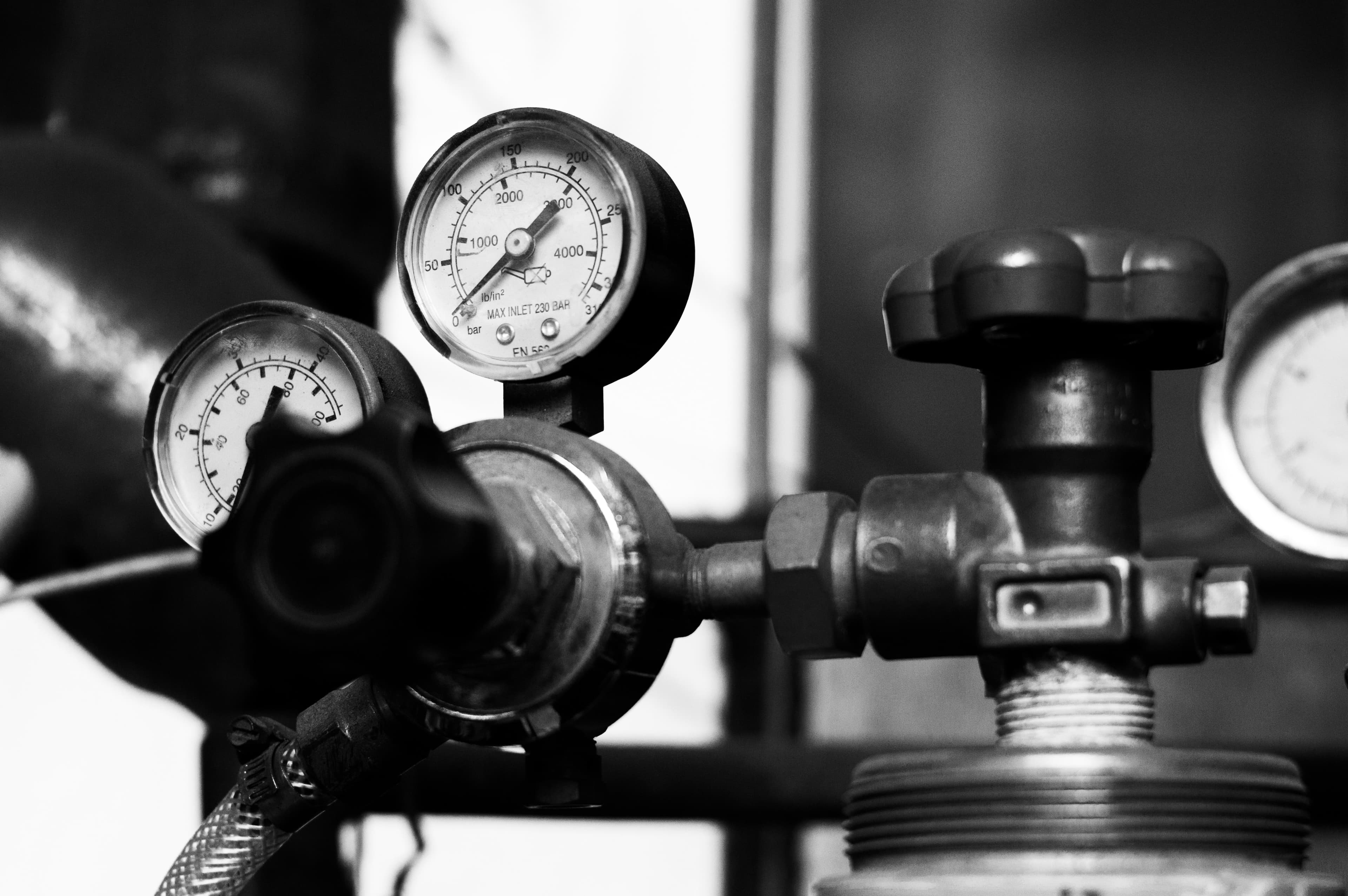 Pressure gauges and gas regulator pipework